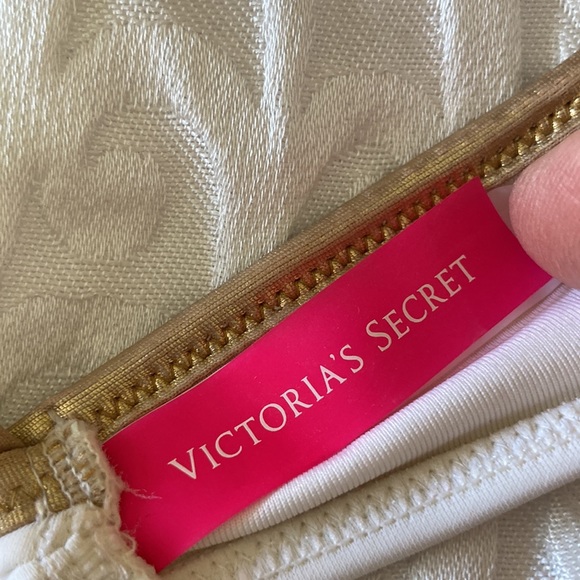 Victoria’s secret push up bikini. - Picture 4 of 7